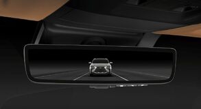 Új prémium funkciókkal és high-tech megoldásokkal gazdagodott a Lexus NX 